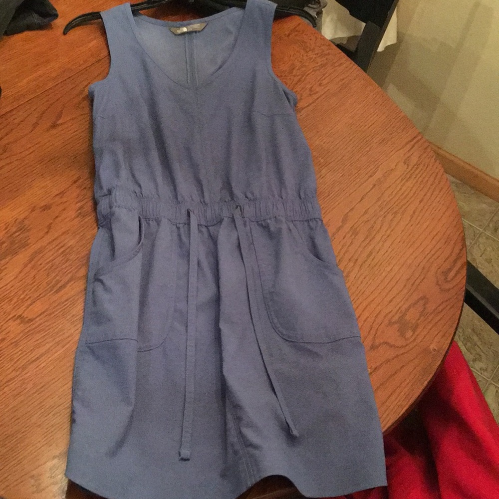 North face sleeveless blue dress xs